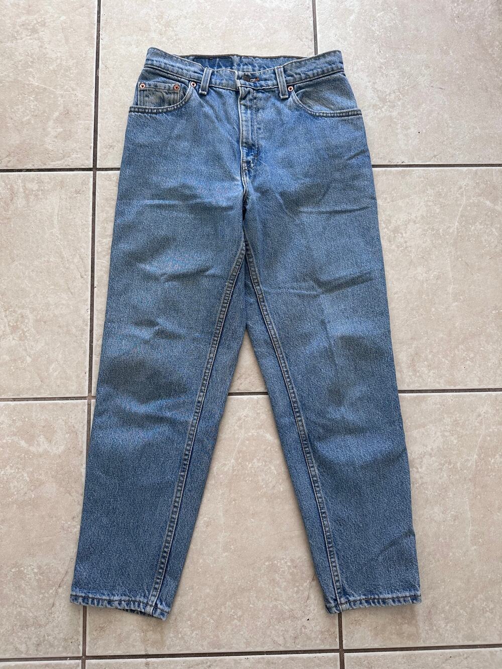 Vintage Levis 551 Jeans Womens 8 Petite Made USA Blue Denim Relaxed Tapered Leg+